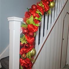 Lime Green &amp; Red Christmas Garland